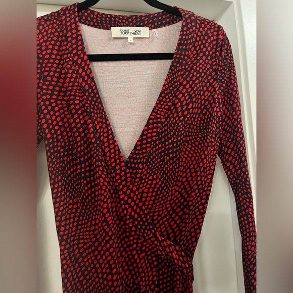 NWT Diane Von Furstenberg New Julian Black Red Polka Dot Wrap Maxi Silk Dress 6 - Picture 3 of 5